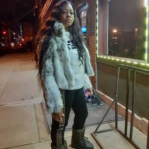 Meet your Posher, Brittny